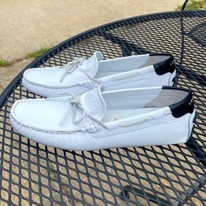 Lacoste white leather moccasin loafer black patent leather trim sip ons